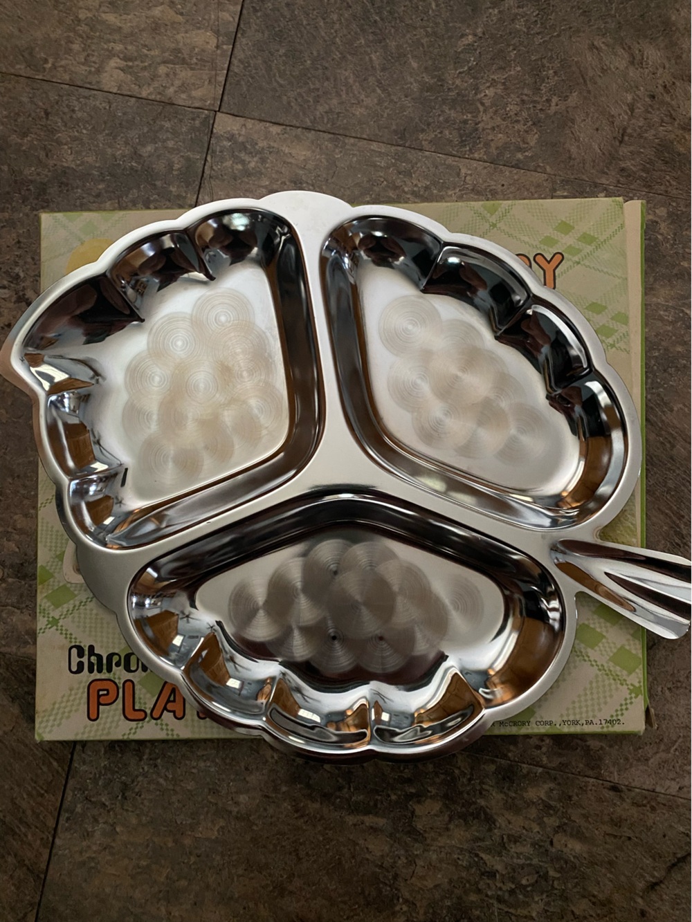 Vintage Chrome Plate 3-Section Serving Leaf Tray - Silver